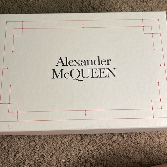 Kids Alexander McQueens - Picture 3 of 6